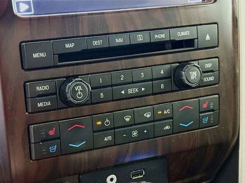 Used 2010 Ford F150 Lariat AWD/4WD image 18