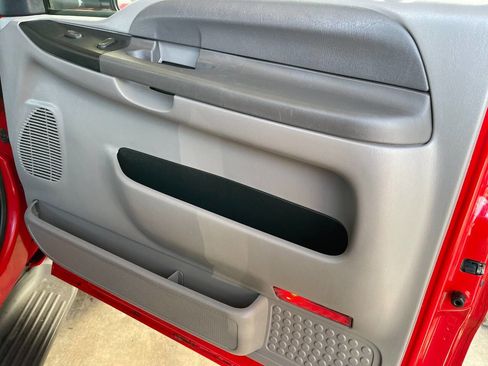 Used 2000 Ford F250 XLT image 19