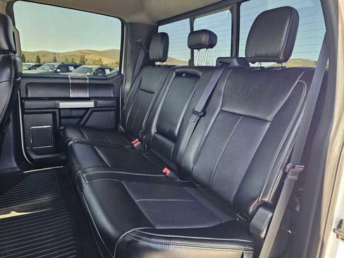 Used 2021 Ford F250 Lariat w/ Lariat Value Package AWD/4WD image 17