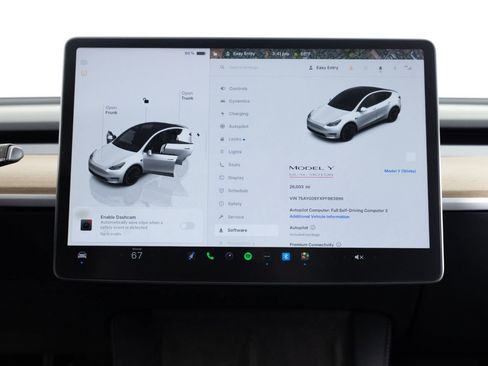 Used 2023 Tesla Model Y Long Range image 34