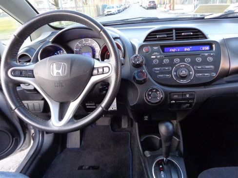 Used 2012 Honda Fit Sport image 22
