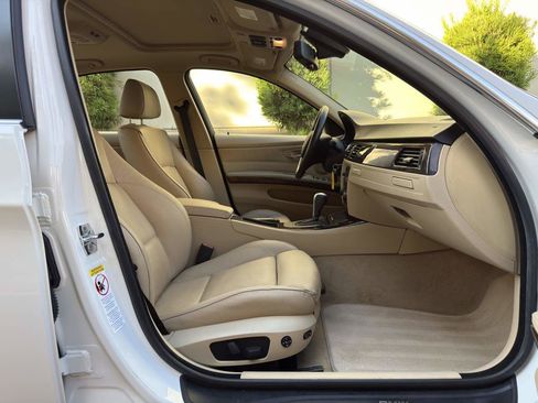 Used 2006 BMW 330i Sedan image 49