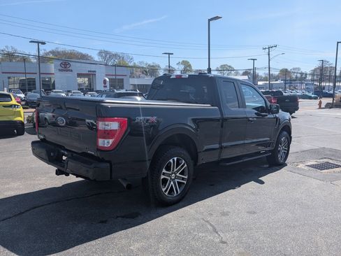 Used 2022 Ford F150 XL w/ STX Appearance Package image 3
