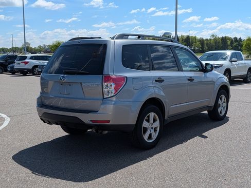 Used 2010 Subaru Forester 2.5X AWD/4WD image 4