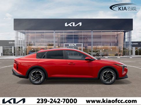New 2025 Kia K4 EX image 7