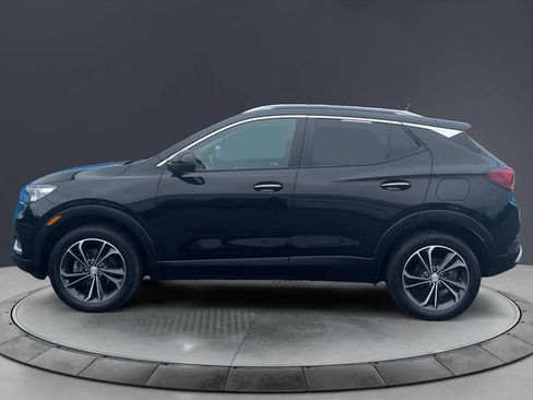 Used 2023 Buick Encore GX Select AWD/4WD image 2