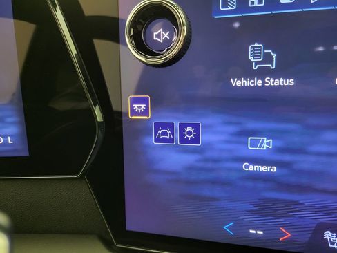 New 2026 Chevrolet Traverse LT w/ Sun and Wheel Package image 12