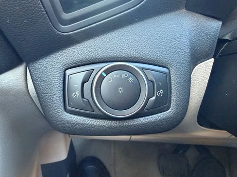 Used 2016 Ford C-MAX SE w/ Interior Protection Package image 19