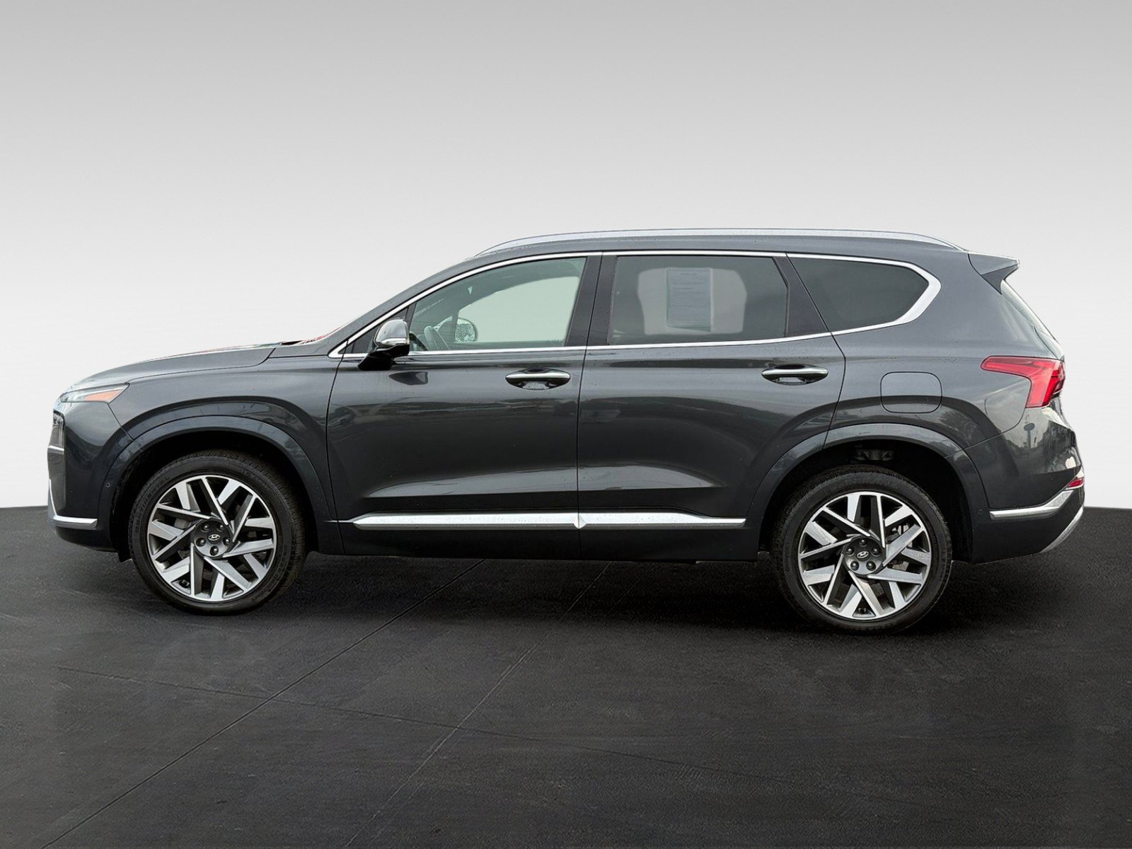 Used 2023 Hyundai Santa Fe Calligraphy AWD/4WD image 8