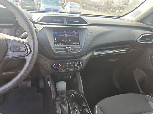 Used 2023 Chevrolet TrailBlazer LT image 17