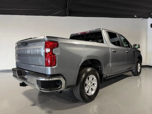 Used 2022 Chevrolet Silverado 1500 LT RWD image 4