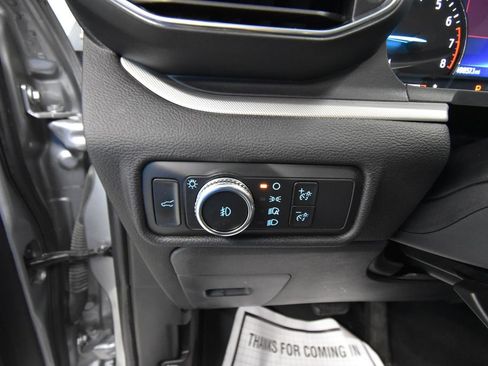 Used 2022 Ford Explorer XLT w/ Equipment Group 202A AWD/4WD image 7