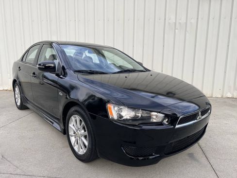 Used 2015 Mitsubishi Lancer ES FWD image 1
