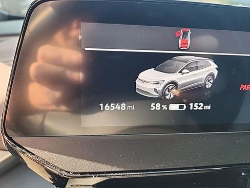 Used 2023 Volkswagen ID.4 Pro image 34