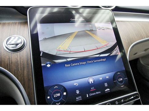 Used 2022 Mercedes-Benz C 300 4MATIC Sedan image 26