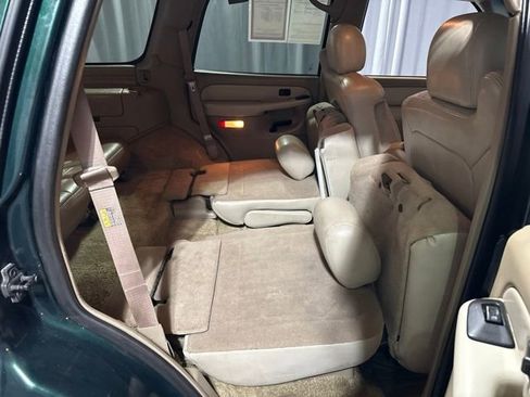 Used 2003 Chevrolet Tahoe LT AWD/4WD image 25