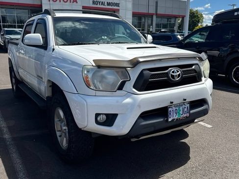 Used 2012 Toyota Tacoma 4x4 Double Cab w/ TRD Sport Pkg image 8