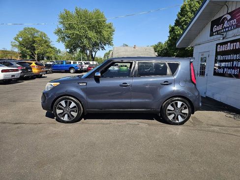 Used 2016 Kia Soul ! w/ Umber Package 1 FWD image 6