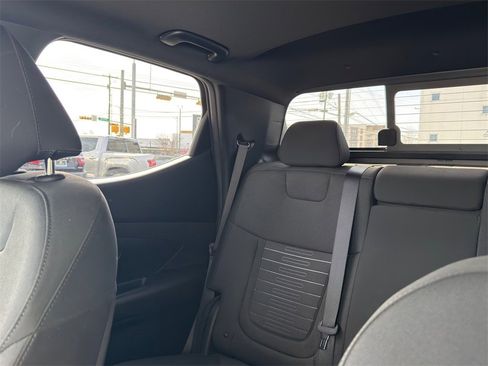 Used 2023 Hyundai Santa Cruz SEL Premium w/ Launch Package image 28