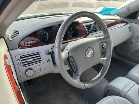 Used 2008 Buick Lucerne CXL w/ Driver Confidence Package image 2