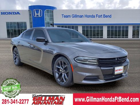 Used 2021 Dodge Charger SXT w/ Blacktop Package RWD image 1