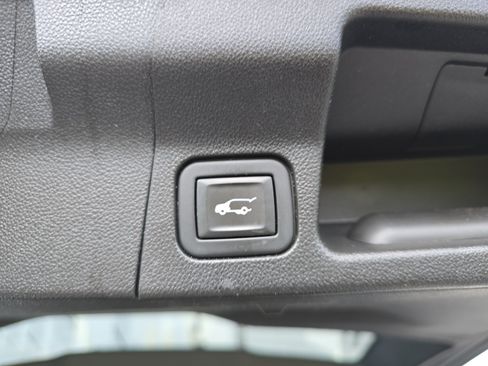 Used 2021 GMC Acadia AT4 w/ Trailering Package AWD/4WD image 6