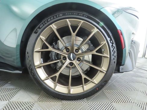 New 2026 Aston Martin V8 Vantage S image 28