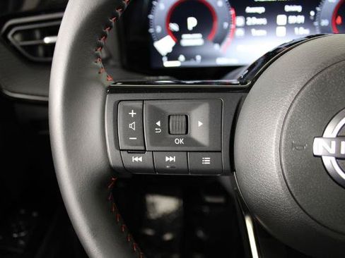 Certified 2026 Nissan Kicks SR FWD image 24