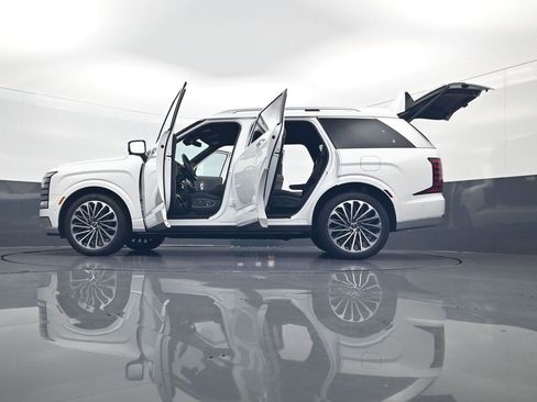 Used 2026 Hyundai Palisade Calligraphy image 35