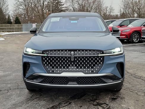 New 2026 Lincoln Nautilus Premier w/ Equipment Group 102A image 2