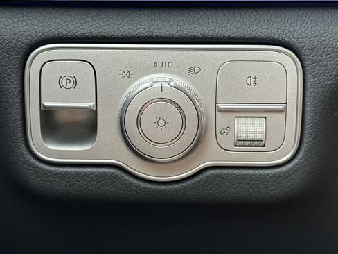 New 2026 Mercedes-Benz GLS 450 4MATIC image 28