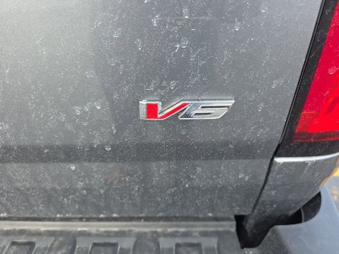 Used 2021 Chevrolet Colorado LT w/ Safety Package image 5