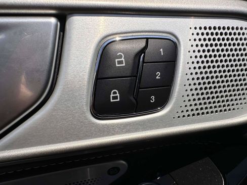Used 2023 Ford Explorer ST w/ Equipment Group 401A AWD/4WD image 11