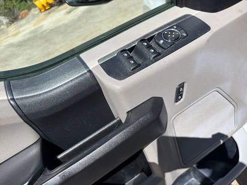 Used 2019 Ford F350 XL w/ Power Equipment Group AWD/4WD image 12