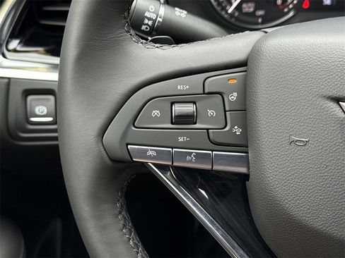 New 2025 Cadillac XT6 Premium Luxury image 16