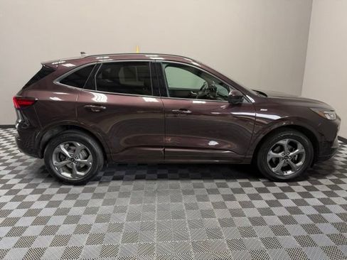 Used 2023 Ford Escape ST-Line Select w/ Tech Pack #2 AWD/4WD image 7