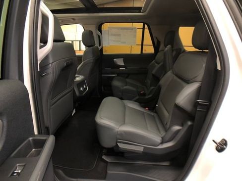 New 2026 Ford Expedition Max Active image 20