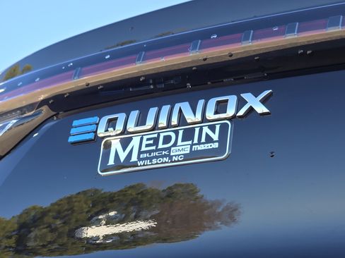 Used 2025 Chevrolet Equinox EV LT image 42