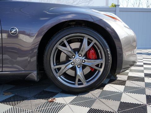 Used 2010 Nissan 370Z Touring w/ Sport Pkg image 74