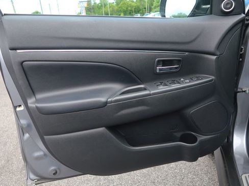 Used 2017 Mitsubishi Outlander Sport AWD image 26
