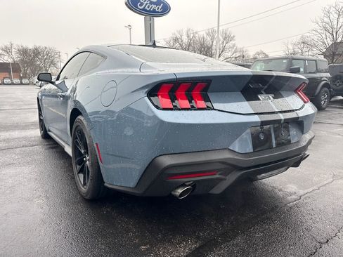 Used 2025 Ford Mustang GT image 9