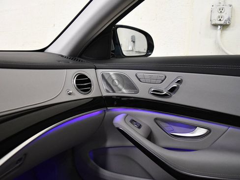 Used 2015 Mercedes-Benz S 550 S 550 4MATIC AWD 4dr Sedan image 20