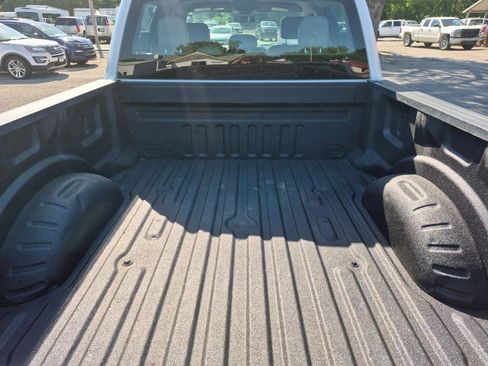 Used 2019 Ford F250 XL w/ Power Equipment Group AWD/4WD image 5