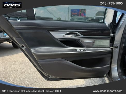 Used 2016 BMW 750i xDrive AWD/4WD image 38