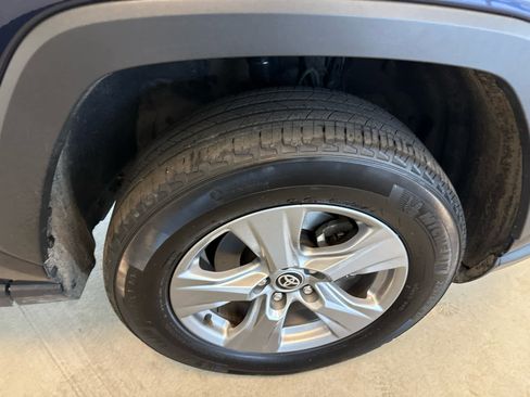 Used 2024 Toyota RAV4 XLE image 7