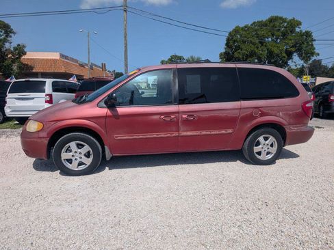Used 2006 Dodge Grand Caravan SXT FWD image 8