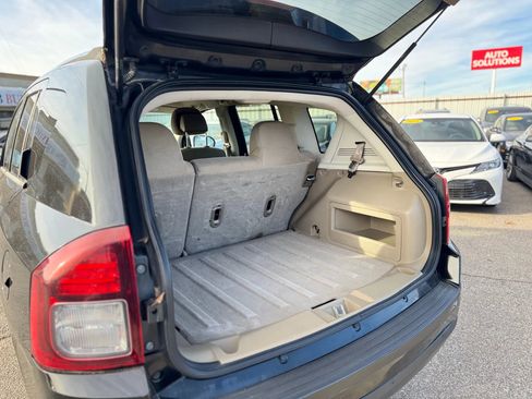 Used 2014 Jeep Compass Sport w/ Power Value Group image 29