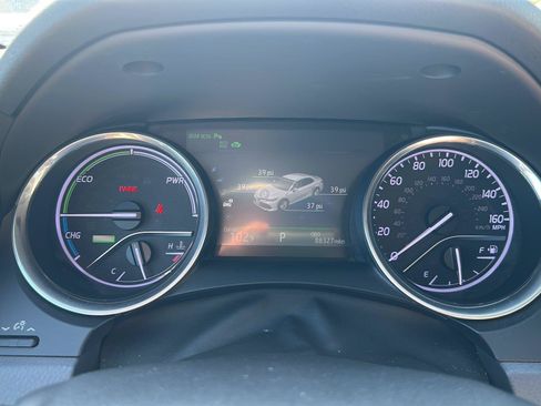 Used 2018 Toyota Camry XLE w/ Audio Package FWD image 23