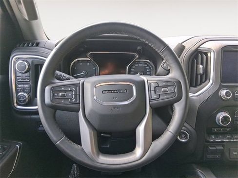 Used 2023 GMC Sierra 3500 Denali image 12