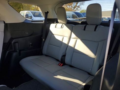 New 2026 Ford Explorer Active w/ Active Comfort Package image 25